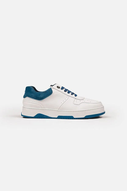 Club B Leather Trainer